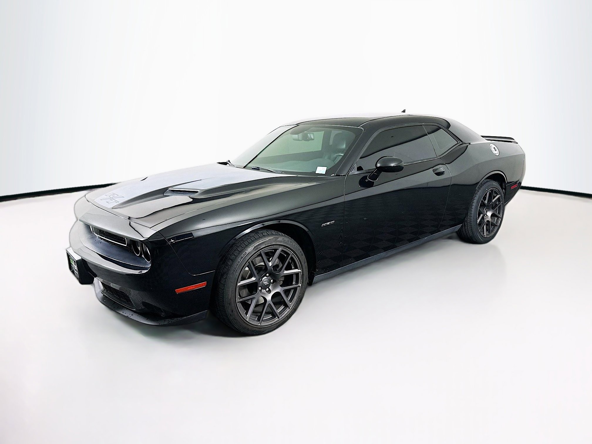 Used 2016 Dodge Challenger R/T Plus RWD image 3