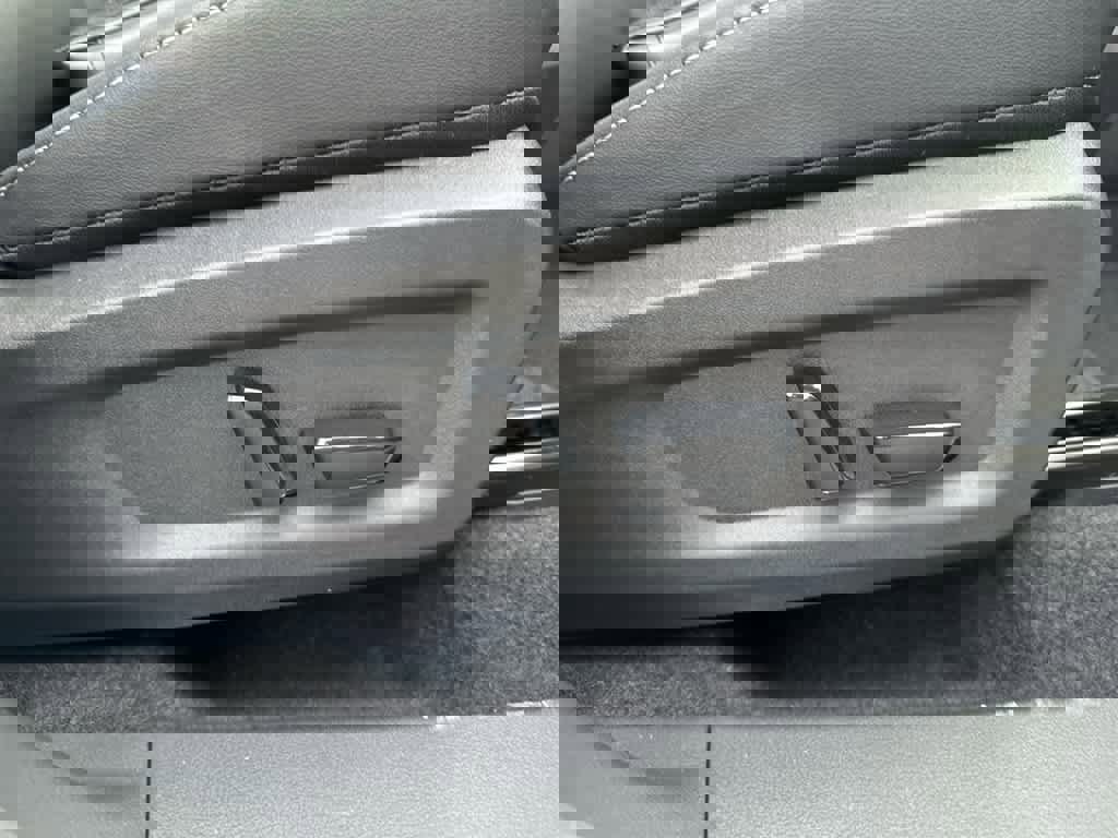 New 2025 Nissan Murano SL image 30