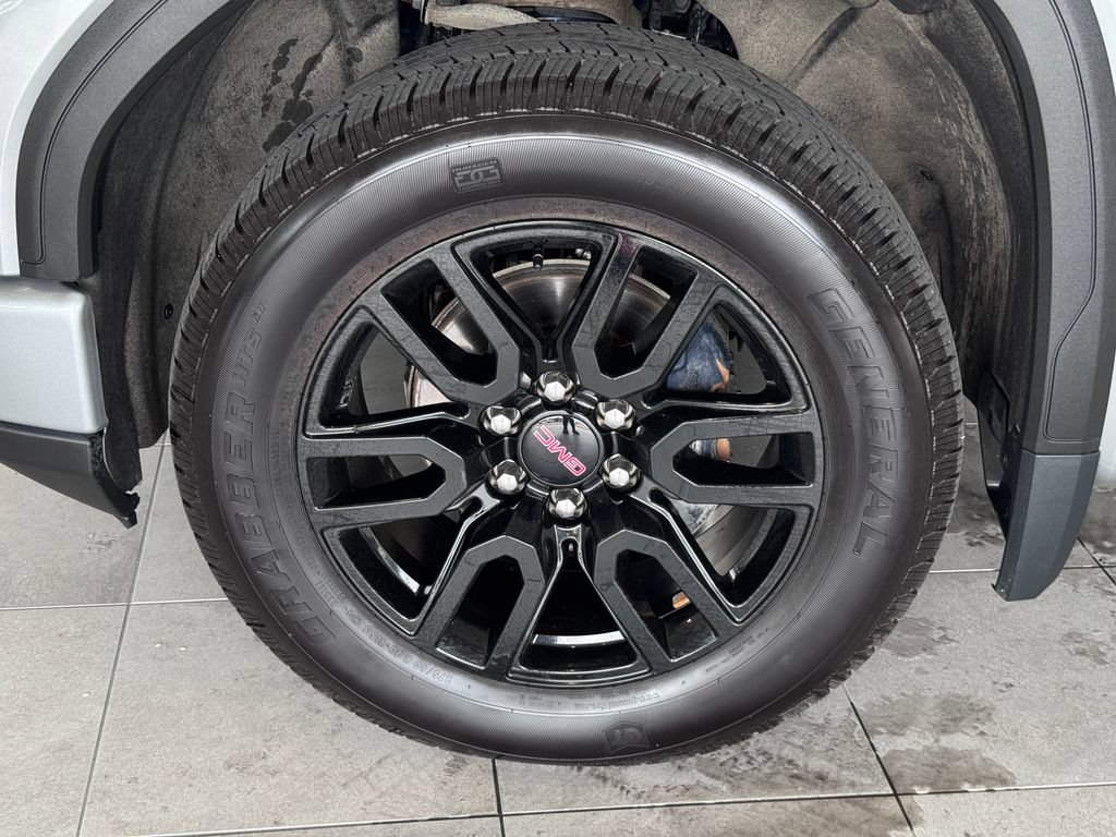 Certified 2023 GMC Sierra 1500 Elevation AWD/4WD image 4