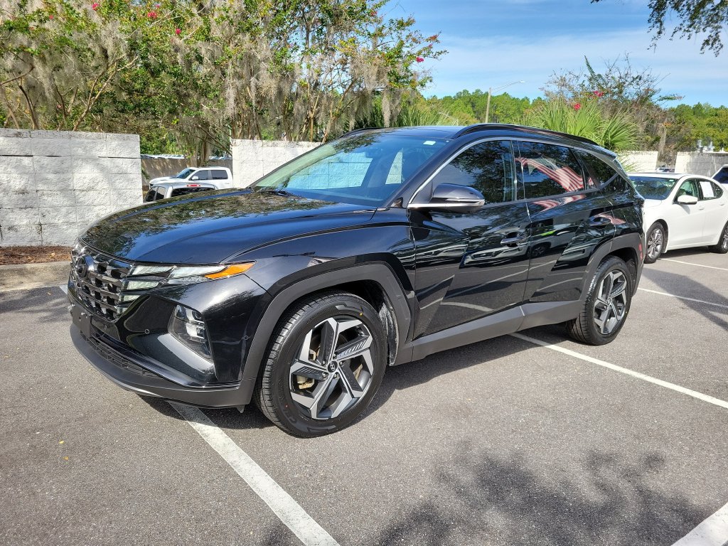 Used 2023 Hyundai Tucson Limited FWD image 2