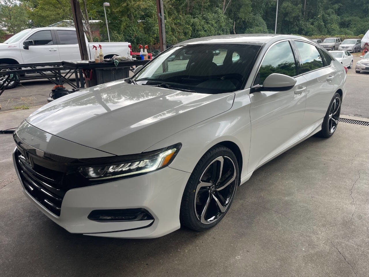 Used 2020 Honda Accord Sport image 1