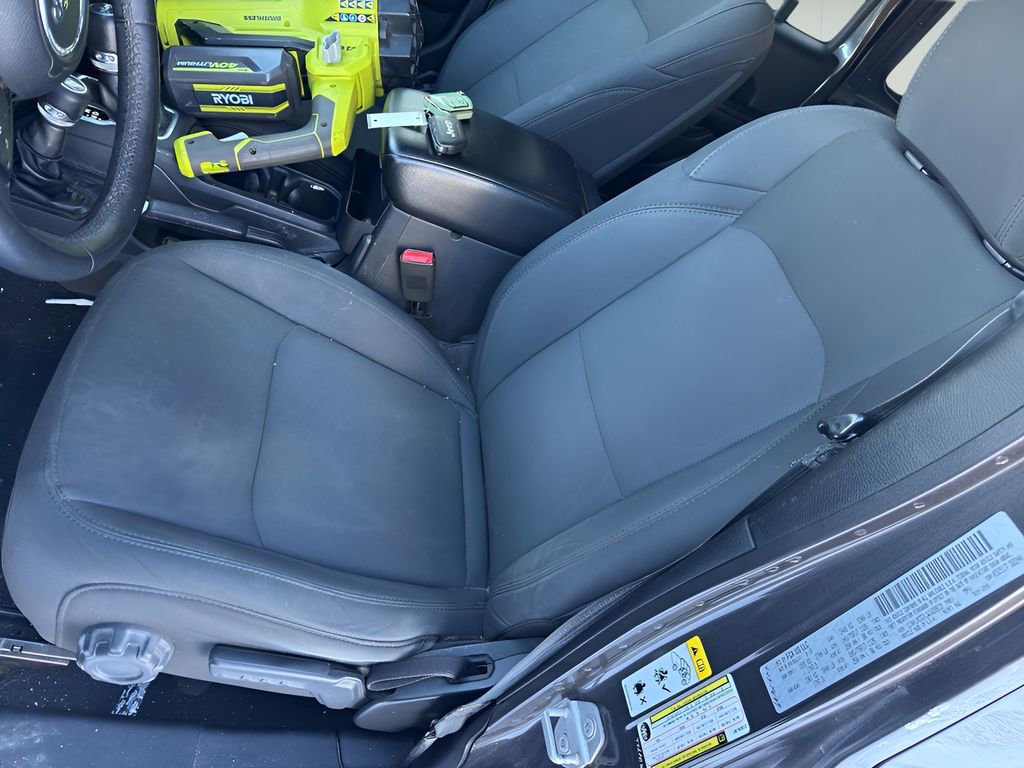 Used 2018 Jeep Wrangler Unlimited Sport S image 11