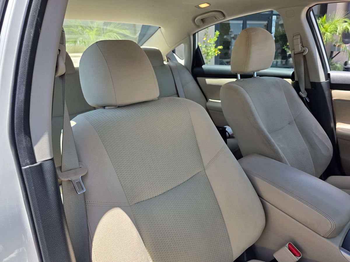 Used 2015 Nissan Altima 2.5 SV FWD image 15