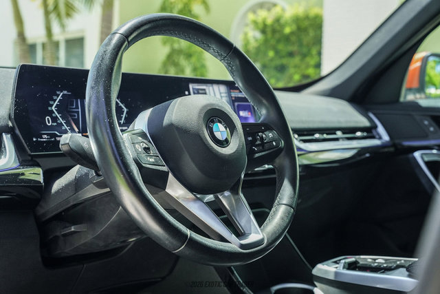 Used 2023 BMW X1 xDrive28i AWD/4WD image 21