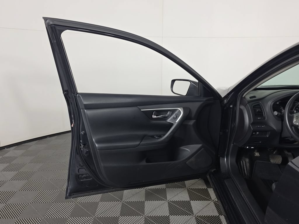 Used 2017 Nissan Altima 2.5 S w/ Power Driver Seat Package FWD image 20