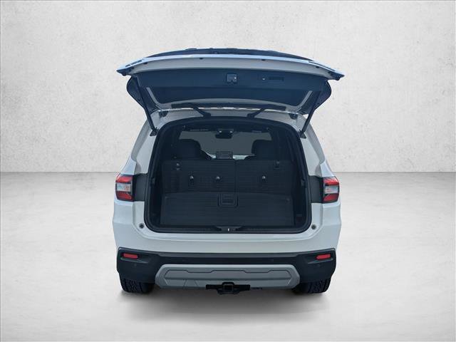 Used 2025 Honda Pilot TrailSport image 6