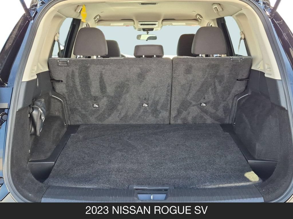 Certified 2023 Nissan Rogue SV FWD image 23