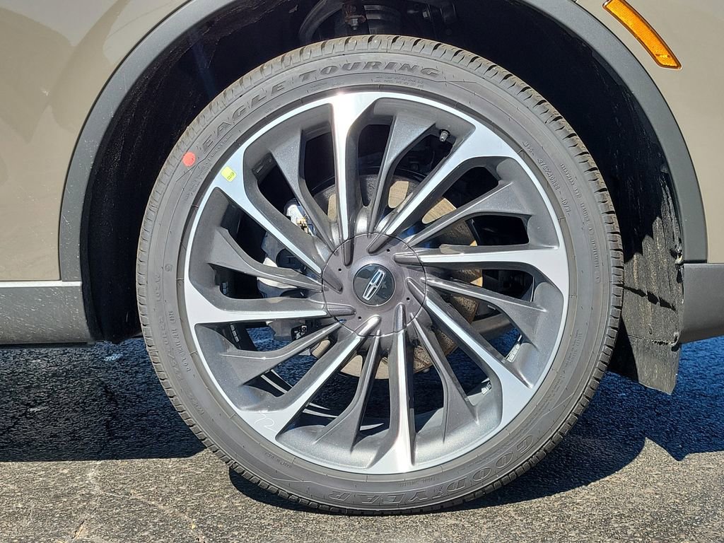 New 2026 Lincoln Aviator Reserve image 9