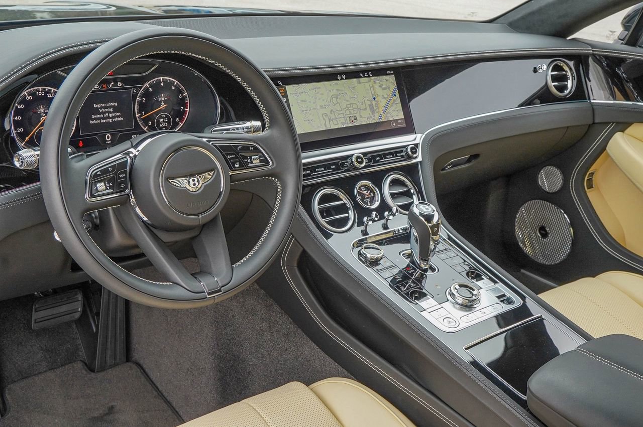 Used 2024 Bentley Continental GT AWD/4WD image 17
