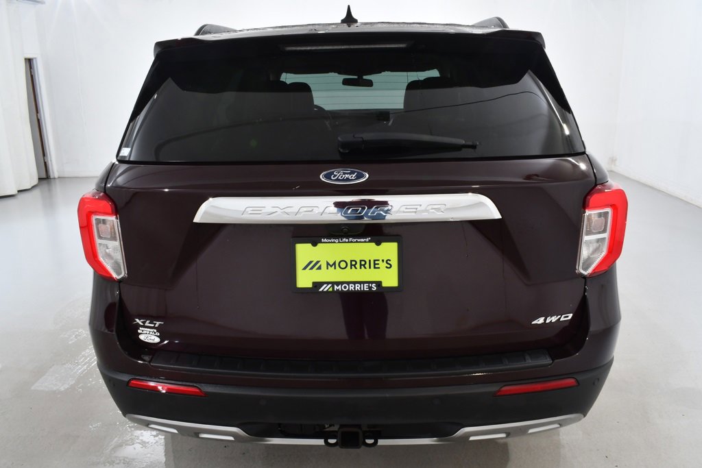 Used 2022 Ford Explorer XLT w/ Equipment Group 202A image 13