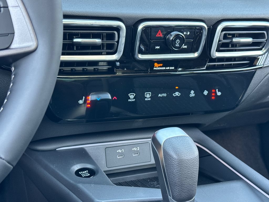 New 2026 Nissan Sentra SV w/ SV Convenience Package FWD image 14