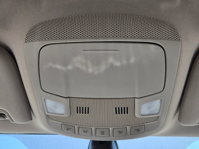 Used 2020 Ford Fusion SEL FWD image 24