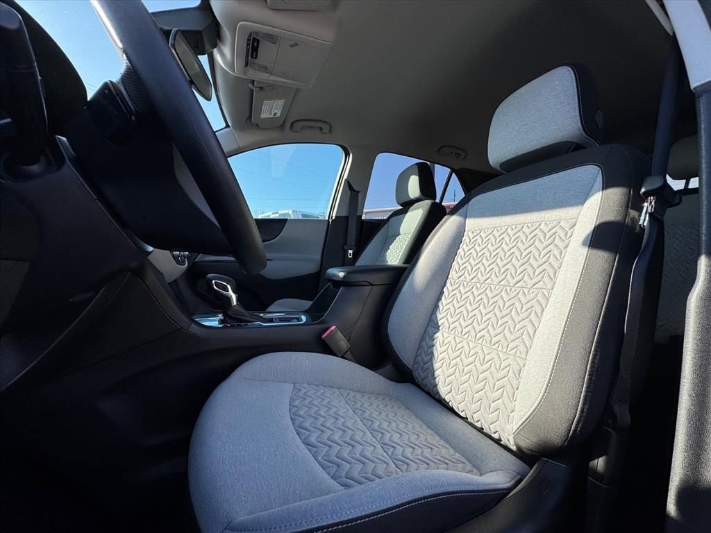 Used 2024 Chevrolet Equinox LS w/ LS Convenience Package image 15