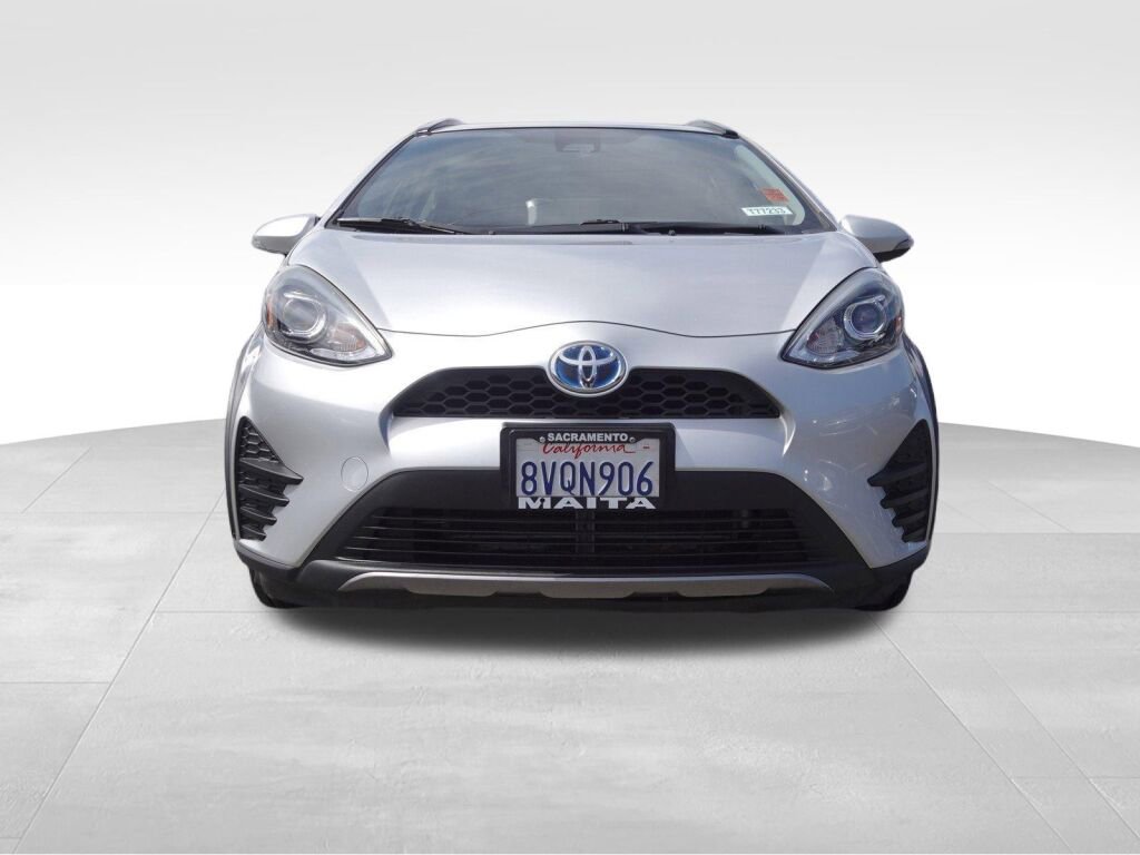 Certified 2019 Toyota Prius C FWD image 9