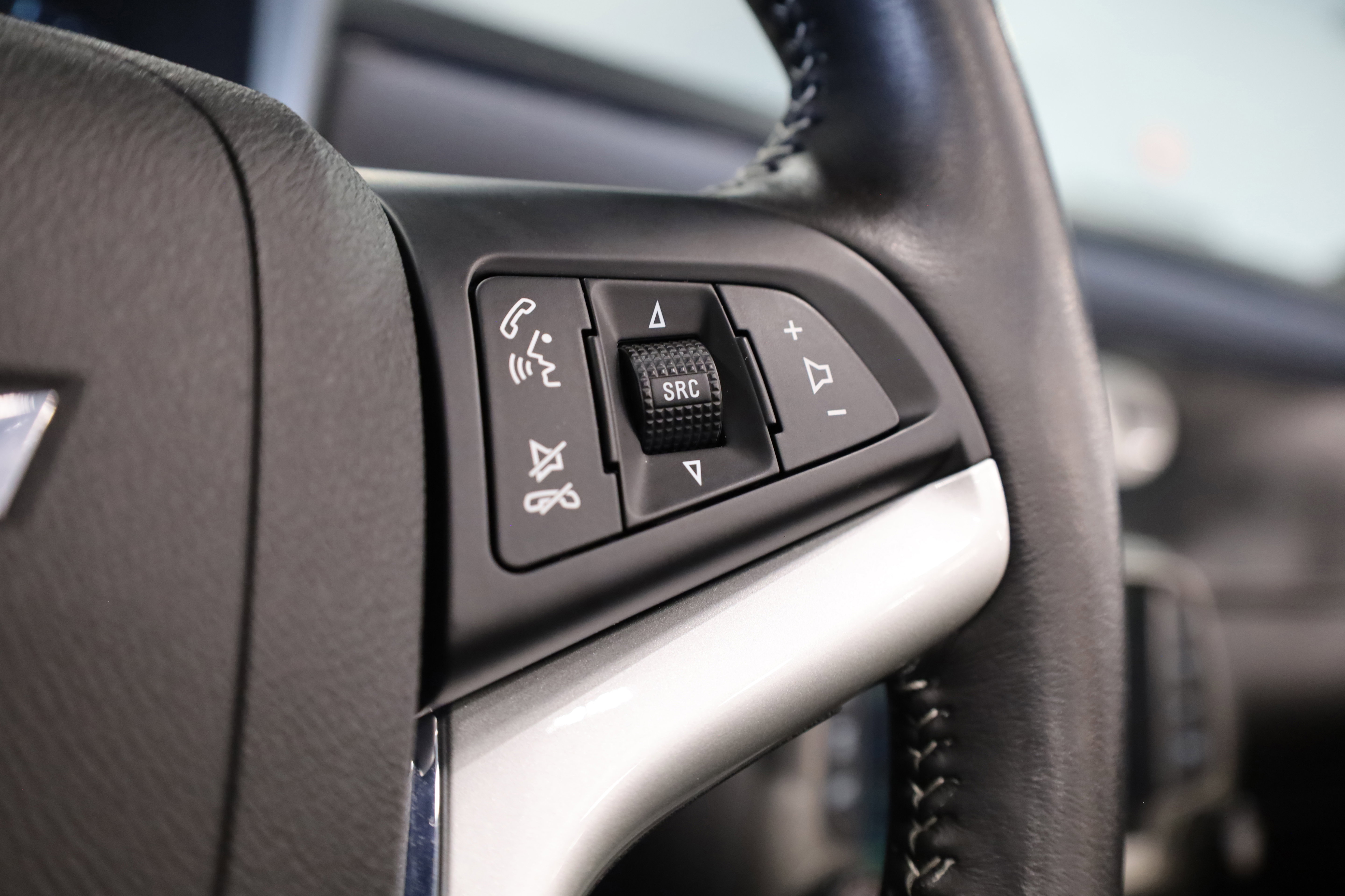 Used 2014 Chevrolet Camaro SS w/ RS Package image 25