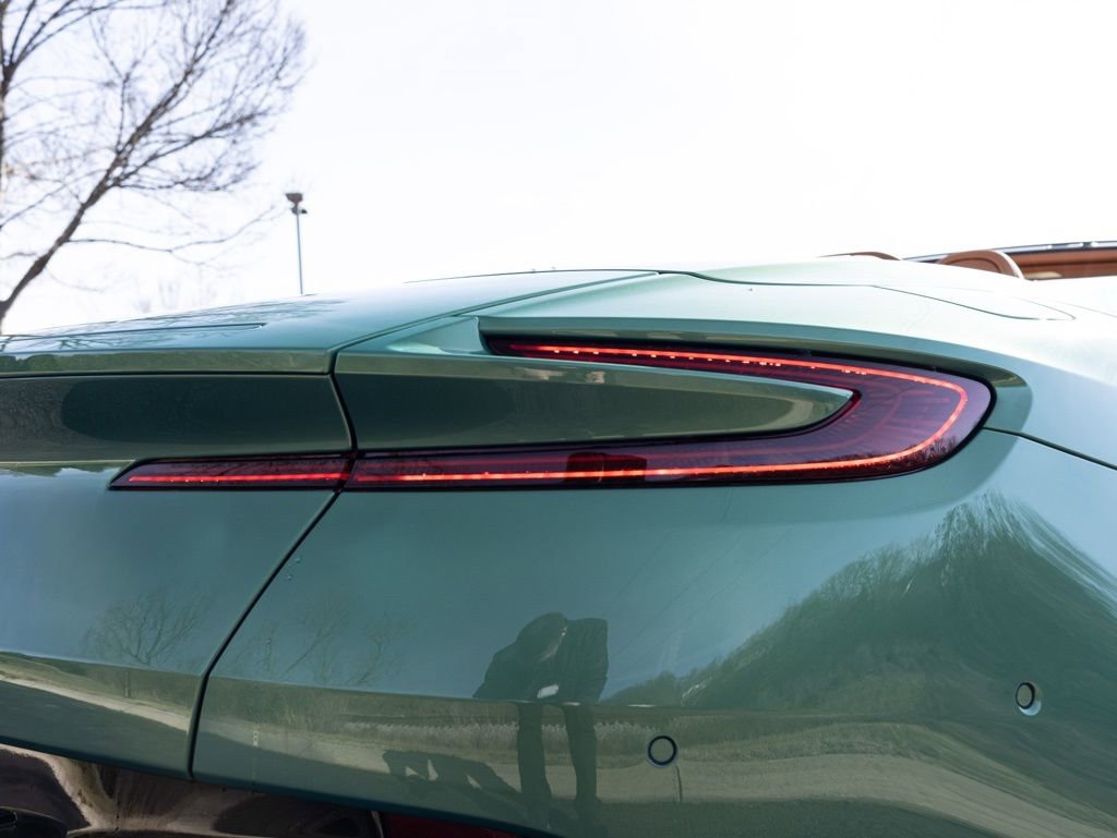 Used 2025 Aston Martin DB12 Volante image 49