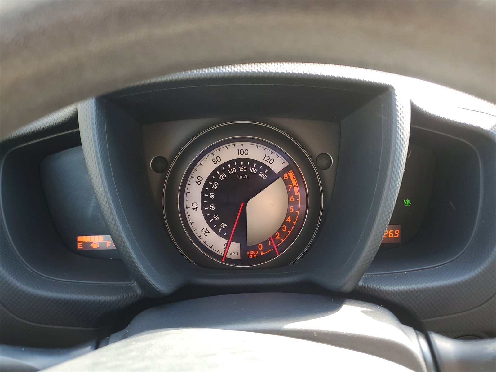 Used 2014 Scion xD image 24