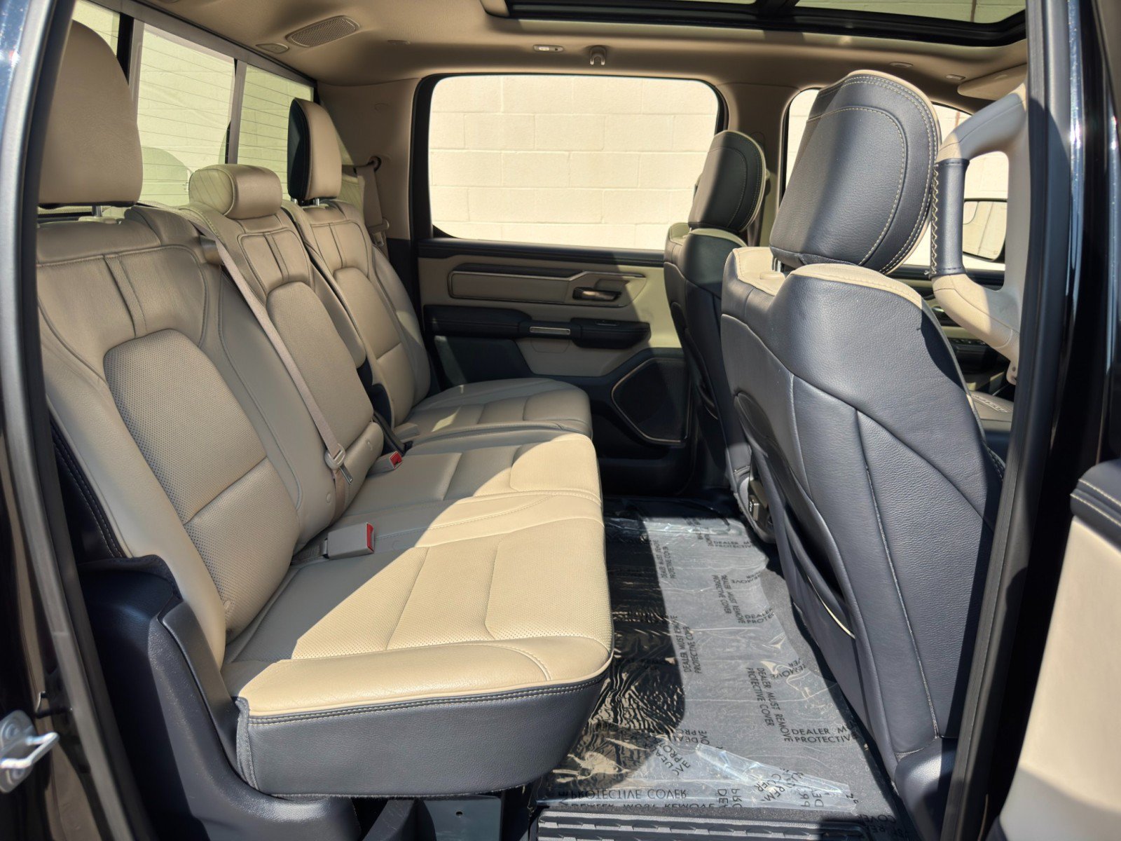 Used 2019 RAM 1500 Limited w/ Advanced Safety Group RWD image 39