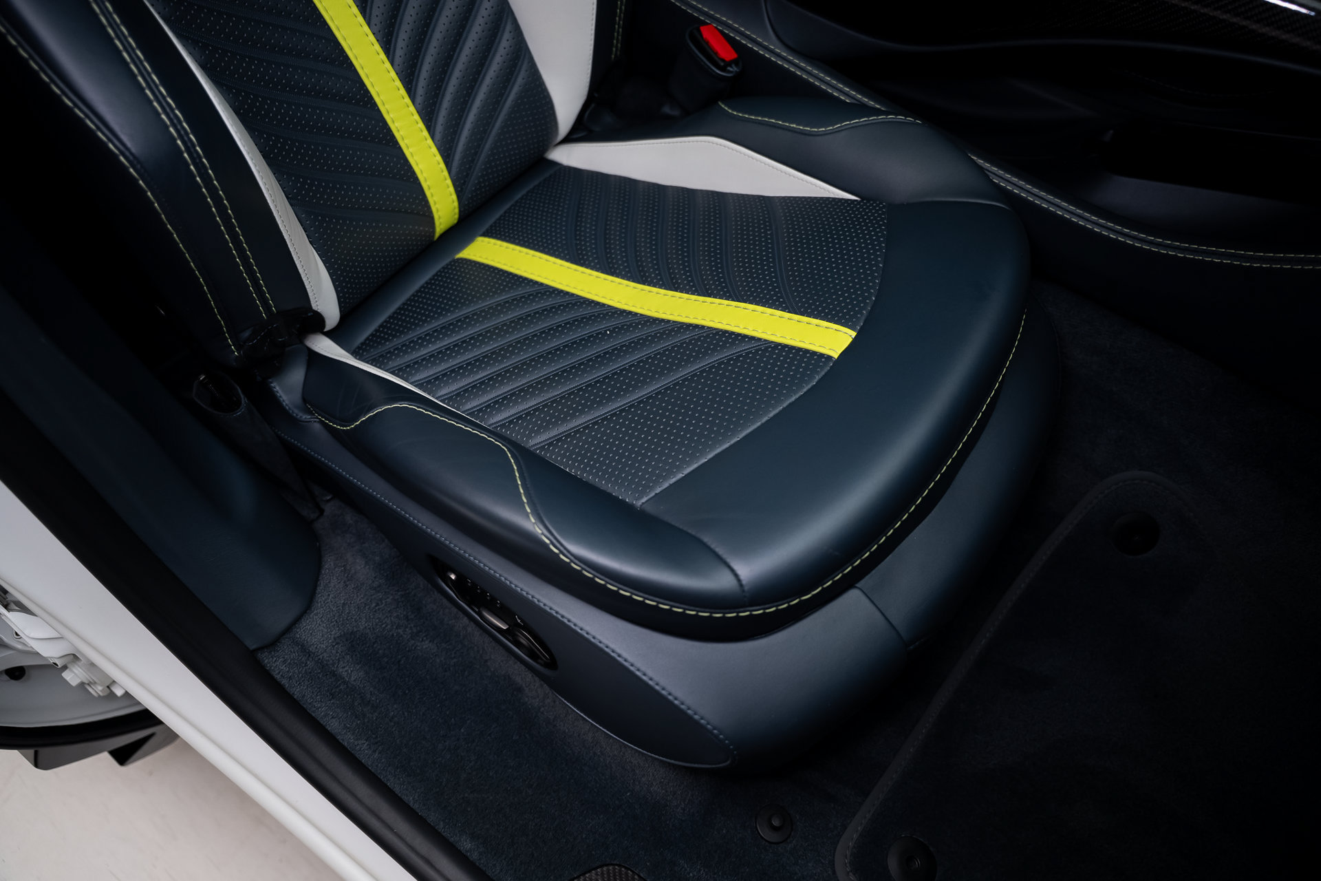 Used 2023 Aston Martin DBX 707 AWD/4WD image 67