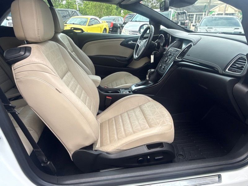 Used 2019 Buick Cascada Premium FWD image 20