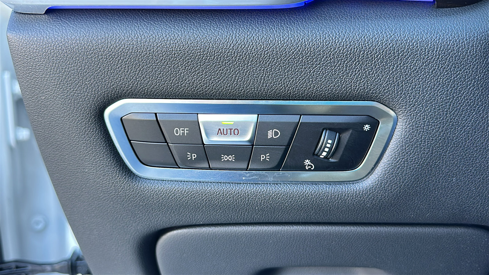 Used 2023 BMW X5 xDrive40i image 15