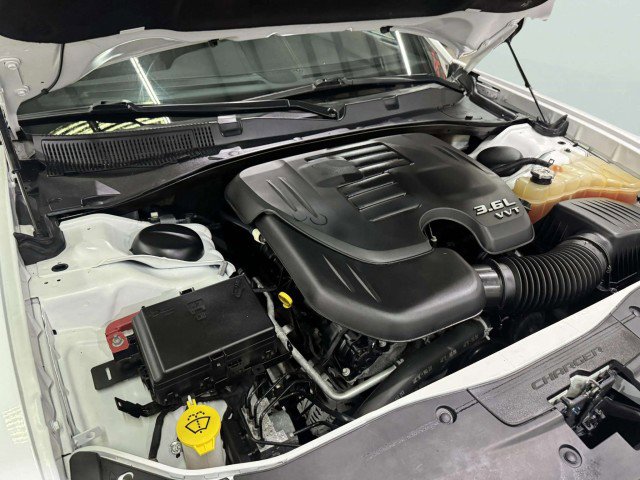 Used 2020 Dodge Charger SXT w/ Leather Interior Group image 45