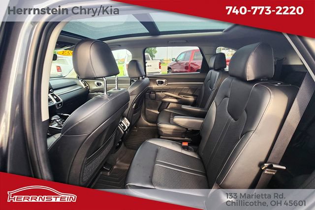 Used 2023 Kia Sorento SX AWD/4WD image 25