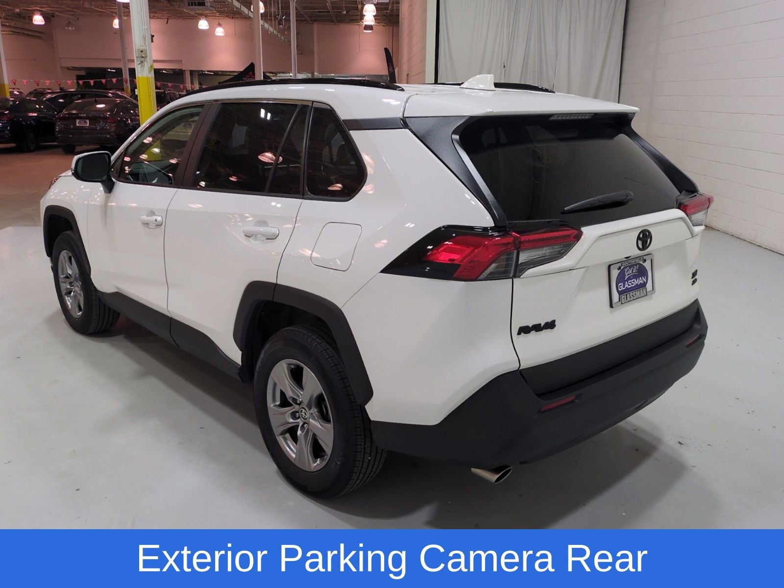 Used 2025 Toyota RAV4 XLE w/ Convenience Package AWD/4WD image 5