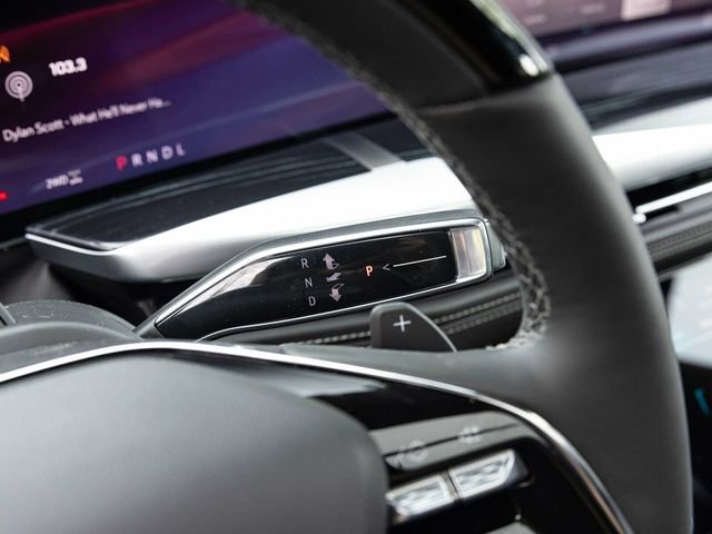 Used 2026 Cadillac Escalade ESV Sport w/ Touring Package image 37