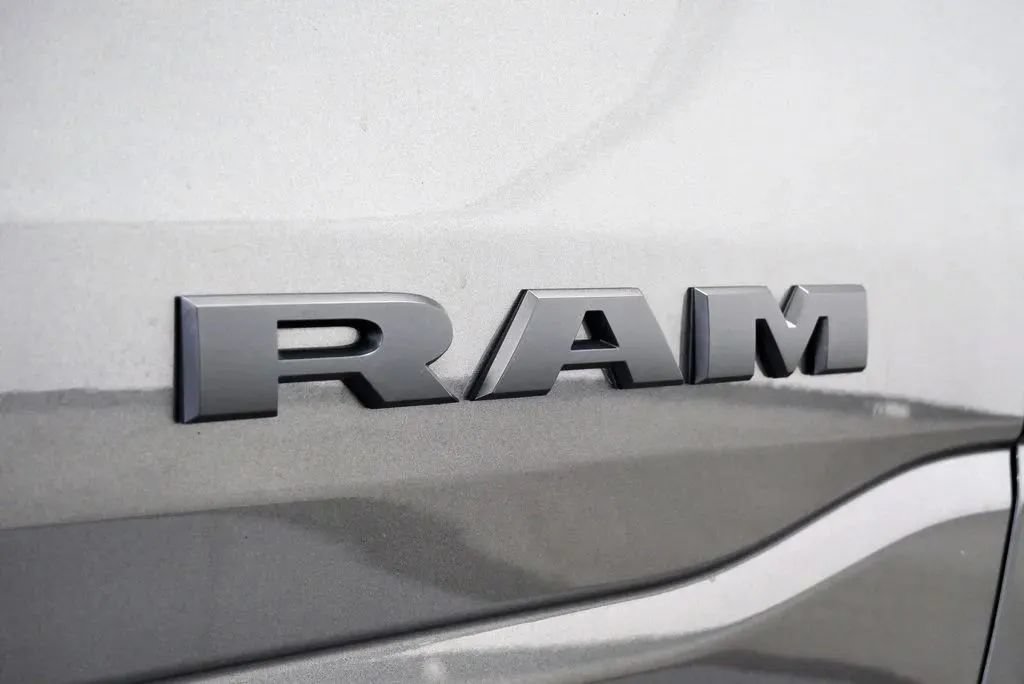 Used 2021 RAM 1500 Rebel w/ Level 2 Equipment Group AWD/4WD image 9