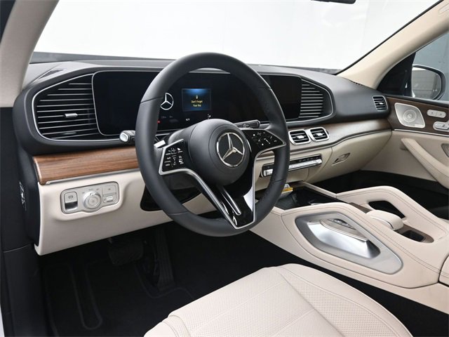 New 2025 Mercedes-Benz GLE 450 4MATIC image 2