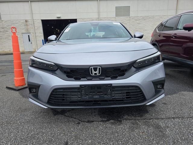 Used 2023 Honda Civic Sport Touring image 2