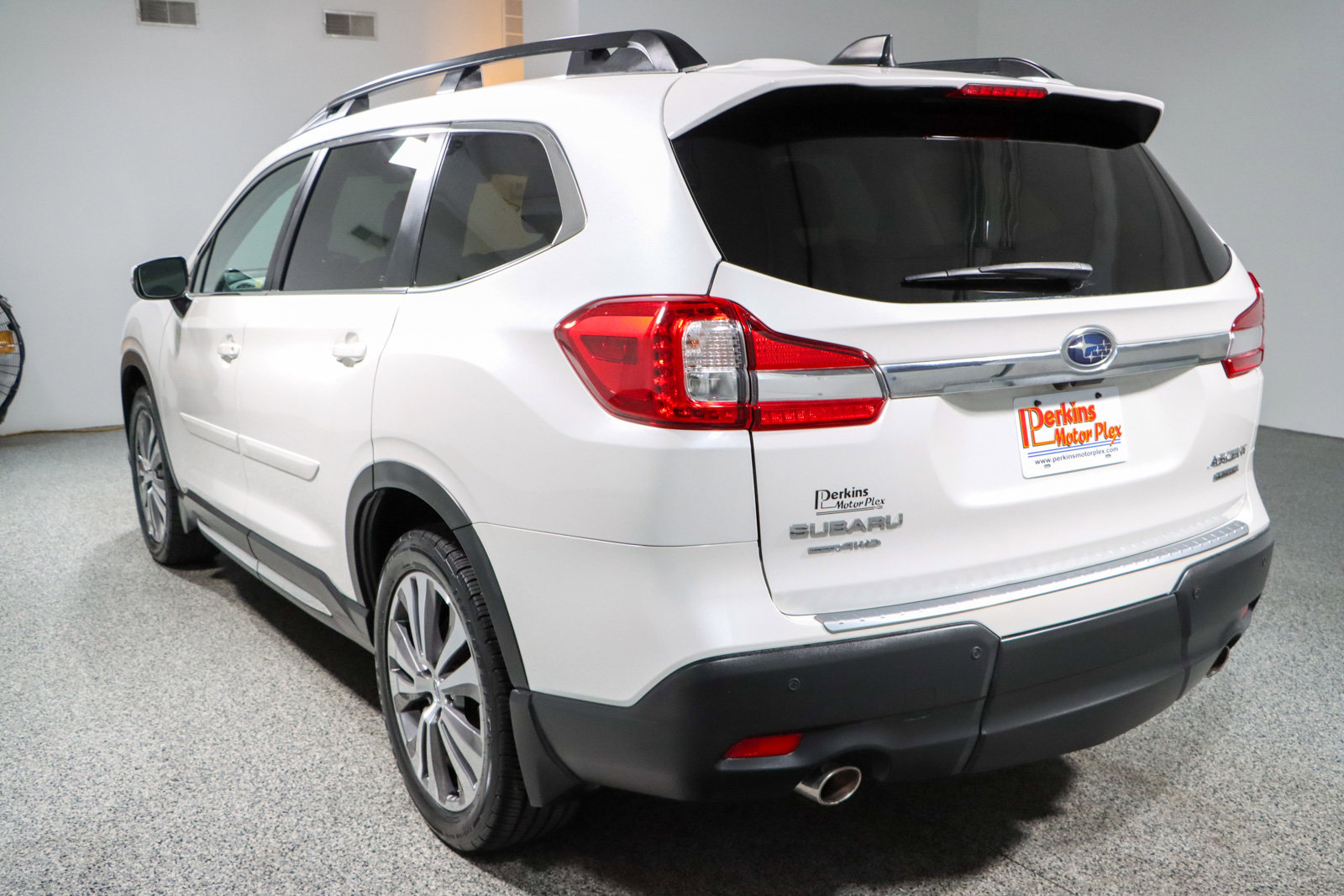 Used 2020 Subaru Ascent Limited w/ Popular Package #2A image 9
