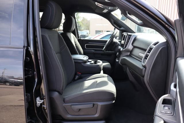 Used 2024 RAM 2500 Big Horn w/ Night Edition AWD/4WD image 51