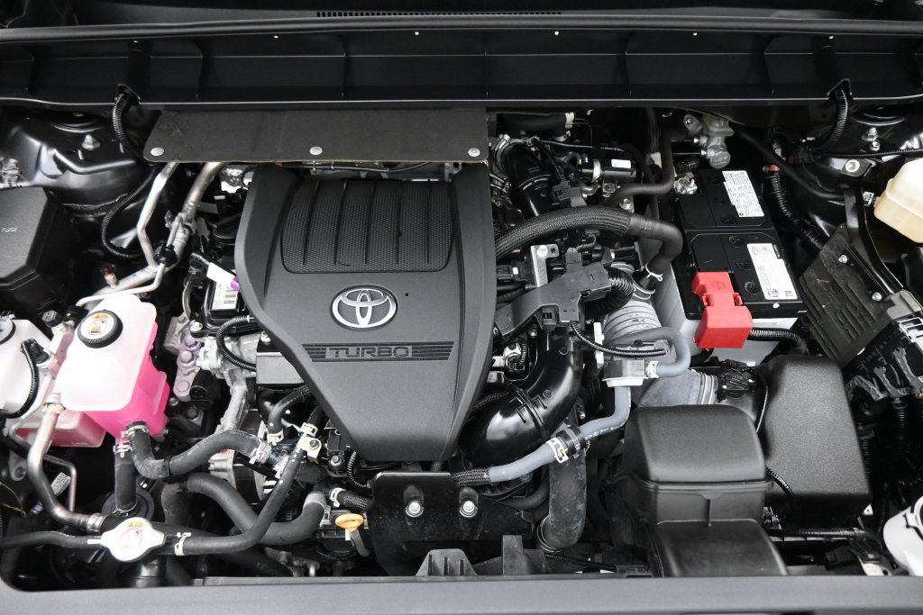 Used 2023 Toyota Highlander XSE FWD image 21