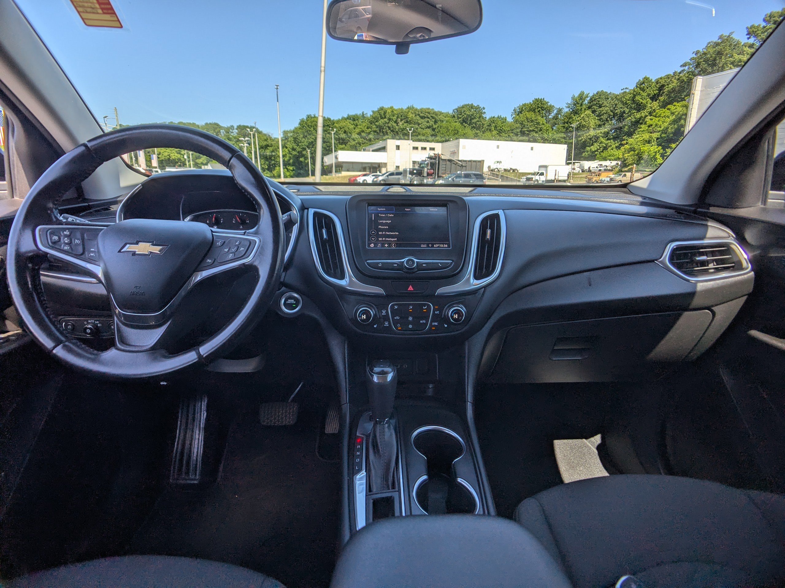 Used 2021 Chevrolet Equinox LT AWD/4WD image 16