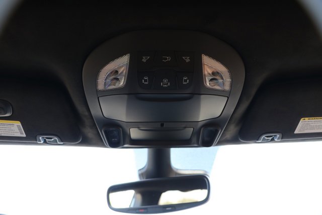 New 2023 Chrysler Pacifica Pinnacle FWD image 32