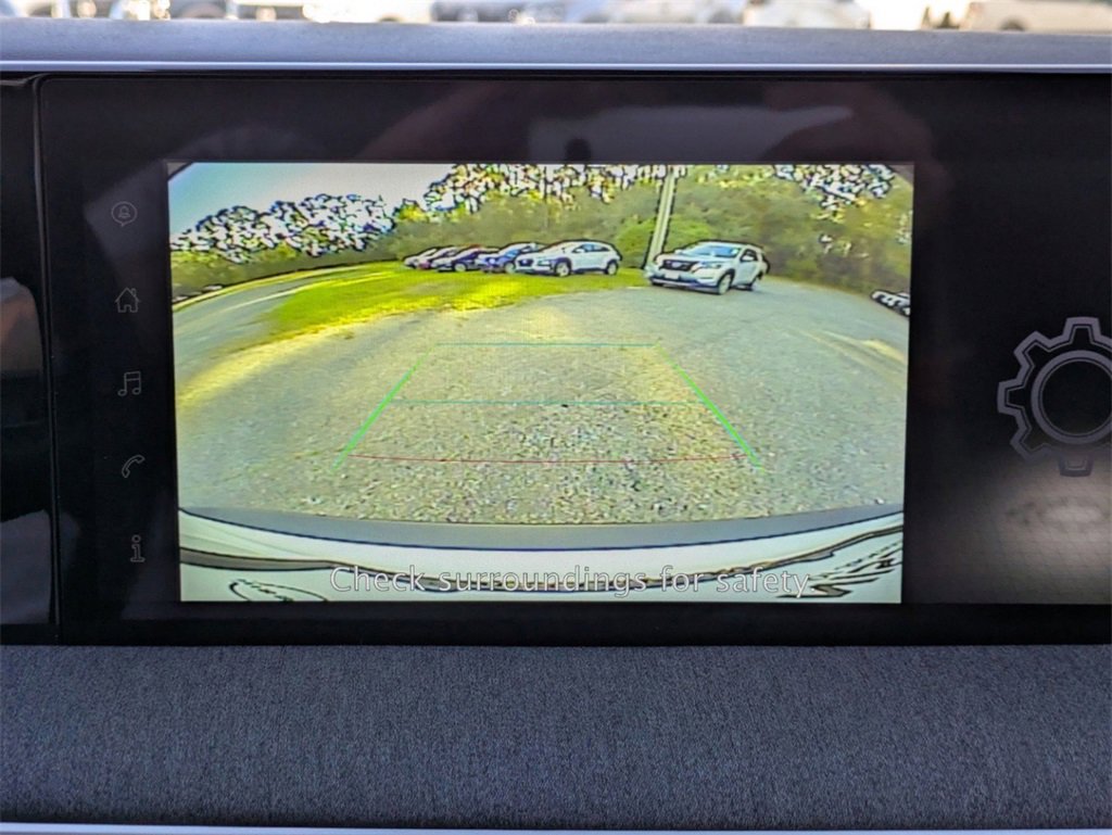 New 2025 Nissan Kicks SV w/ Charging Package image 23