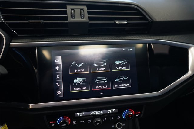 Used 2021 Audi Q3 2.0T Premium image 33