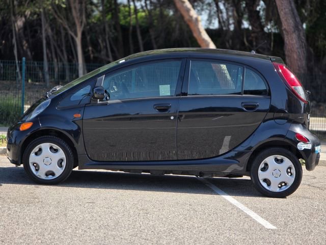 Used 2012 Mitsubishi i ES RWD image 16