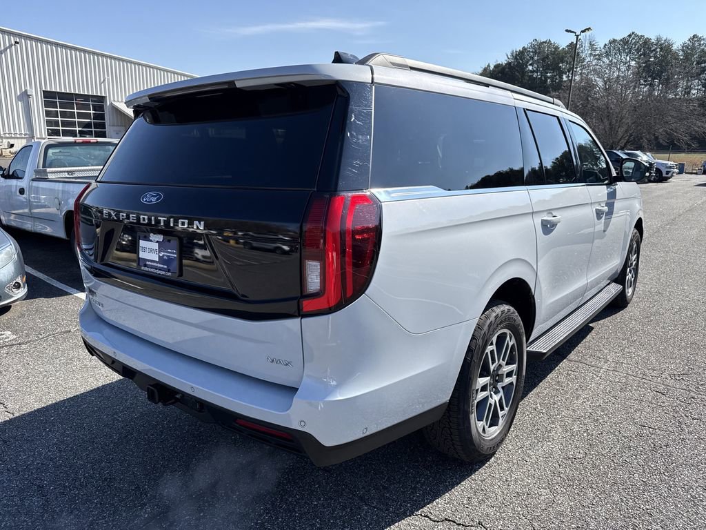Used 2025 Ford Expedition Max Active image 7
