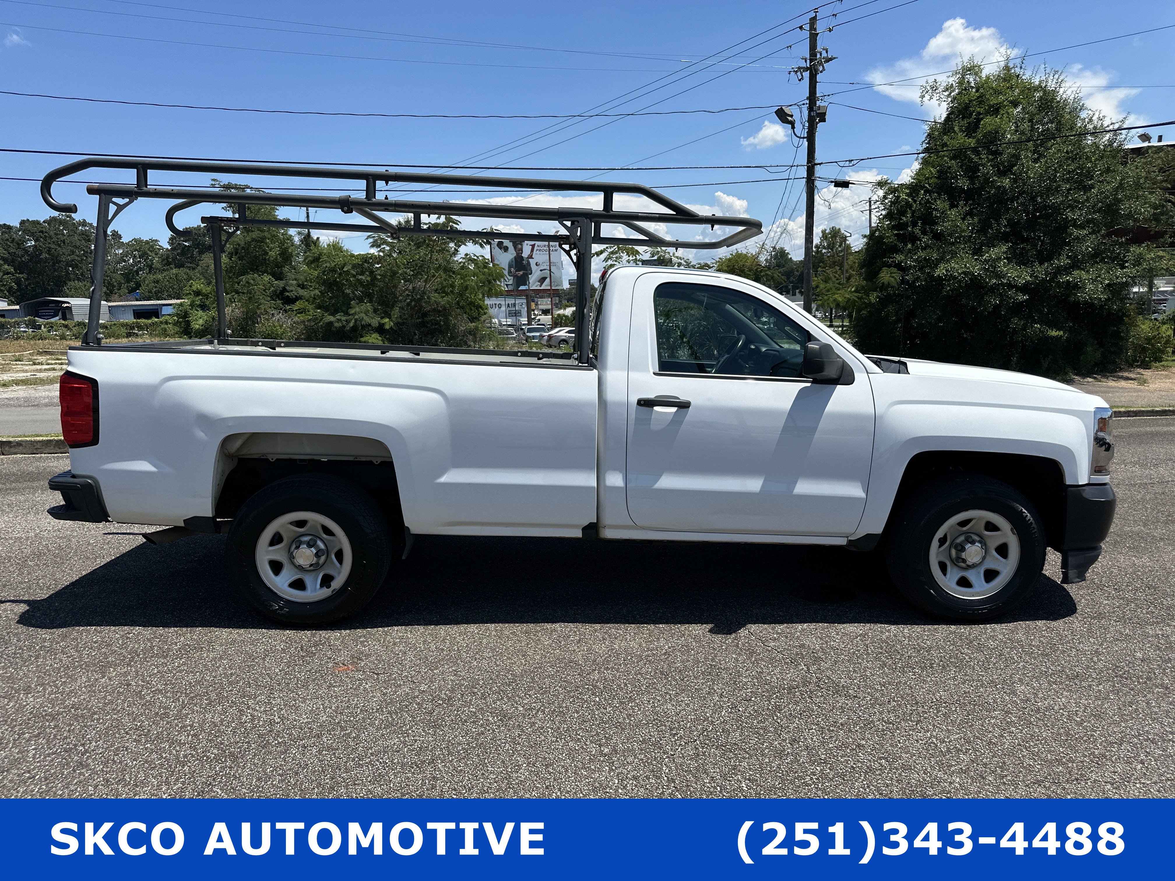 Used 2018 Chevrolet Silverado 1500 W/T w/ Trailering Package RWD image 6