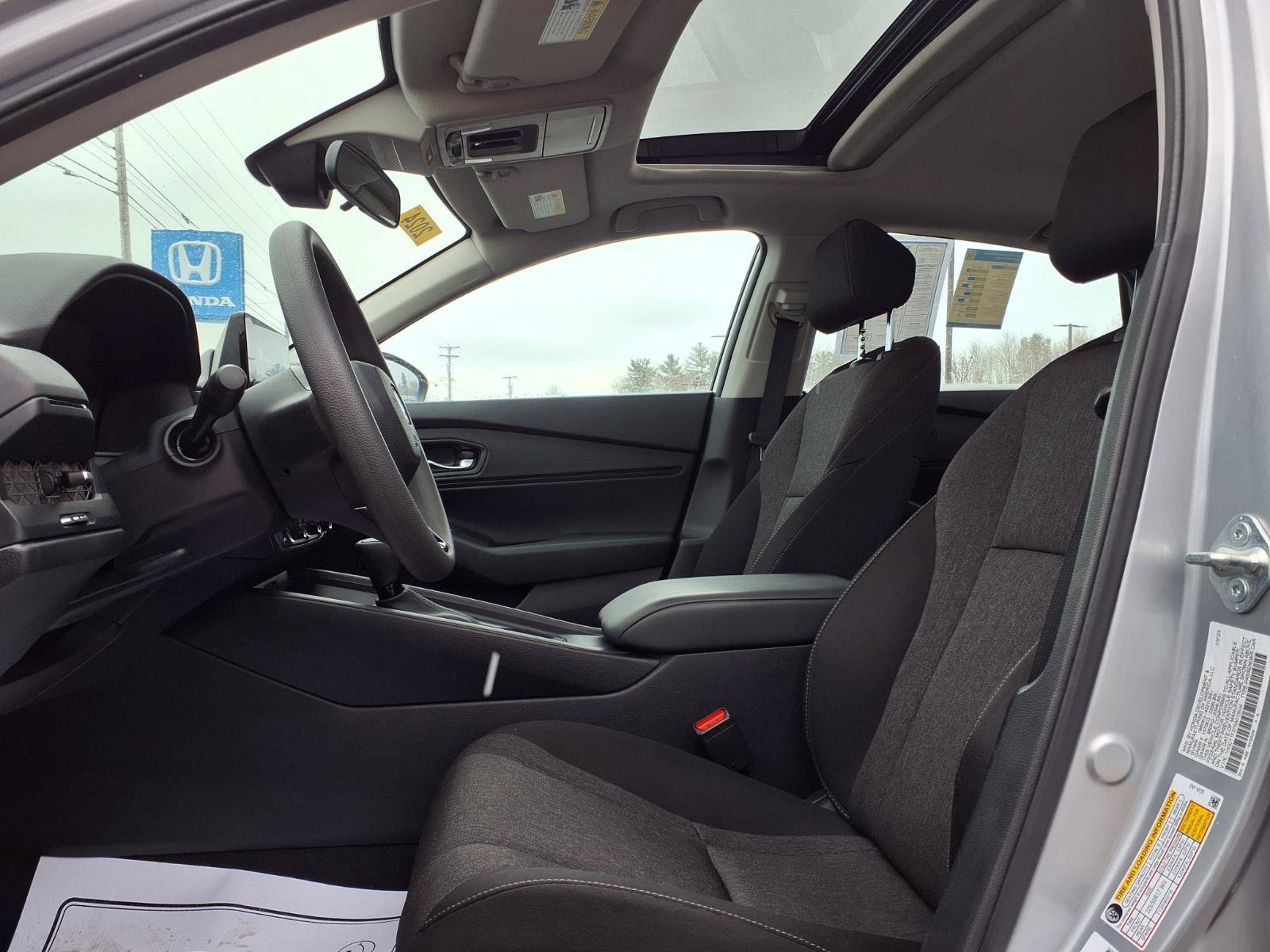 Used 2024 Honda Accord EX image 6