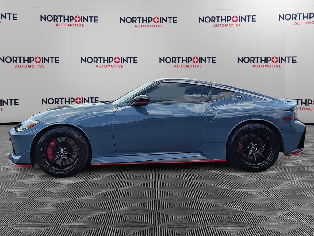 Used 2024 Nissan Z NISMO w/ Floor Mat Package RWD image 3