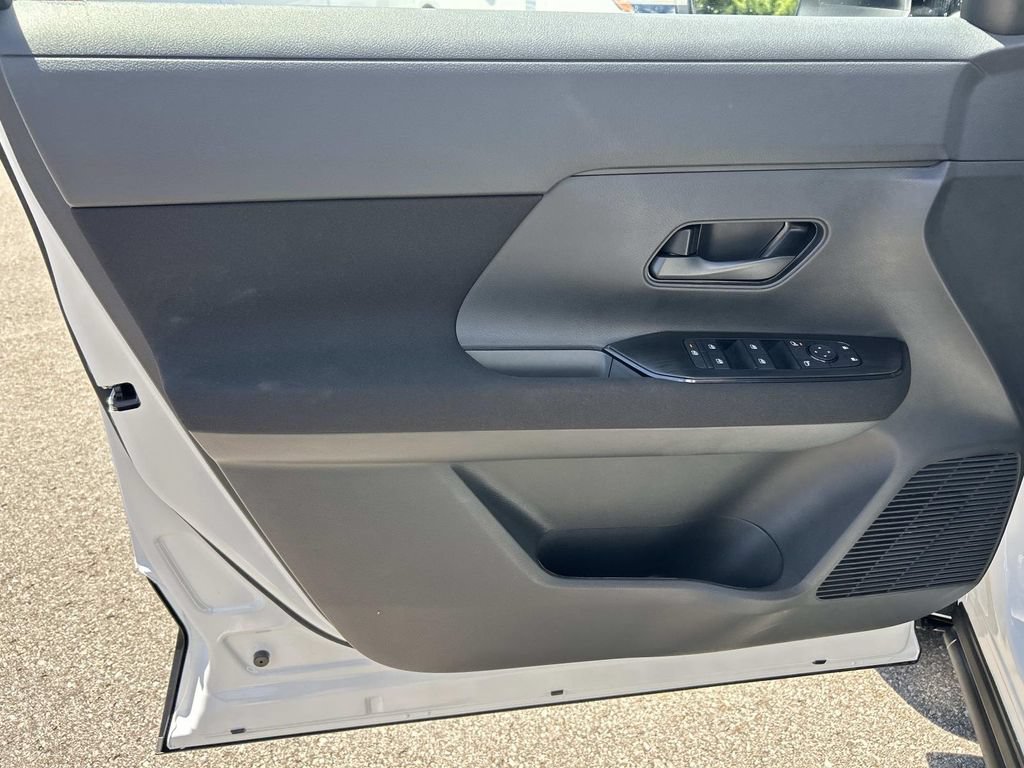New 2026 Nissan Kicks S FWD image 14