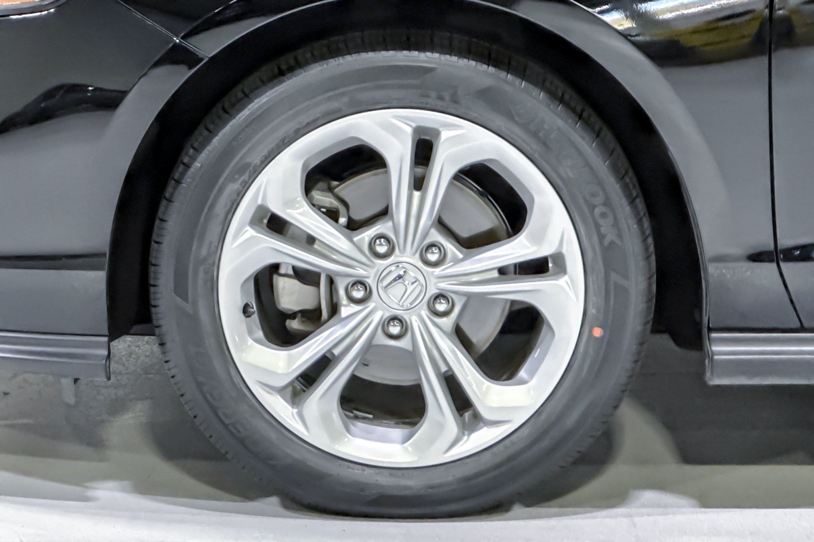 Used 2023 Honda Accord LX image 13