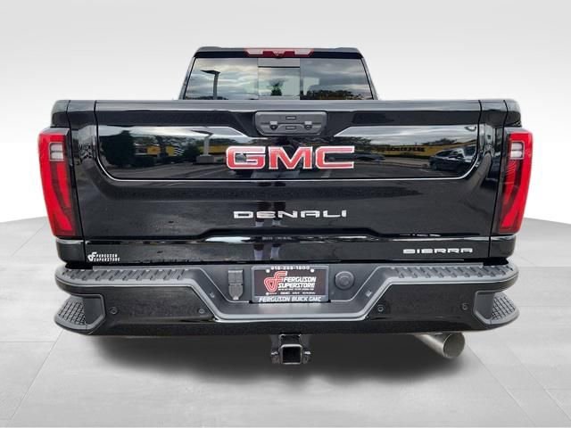 New 2026 GMC Sierra 2500 Denali w/ Denali Reserve Package AWD/4WD image 4