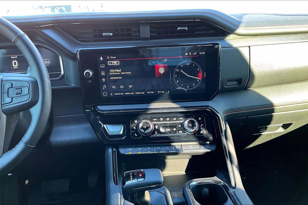 Used 2025 GMC Sierra 1500 AT4 w/ AT4 Premium Package image 8