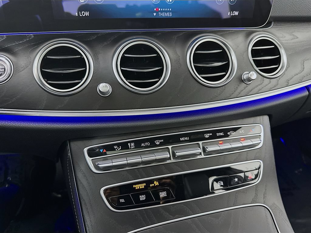 Used 2023 Mercedes-Benz E 350 Sedan image 18