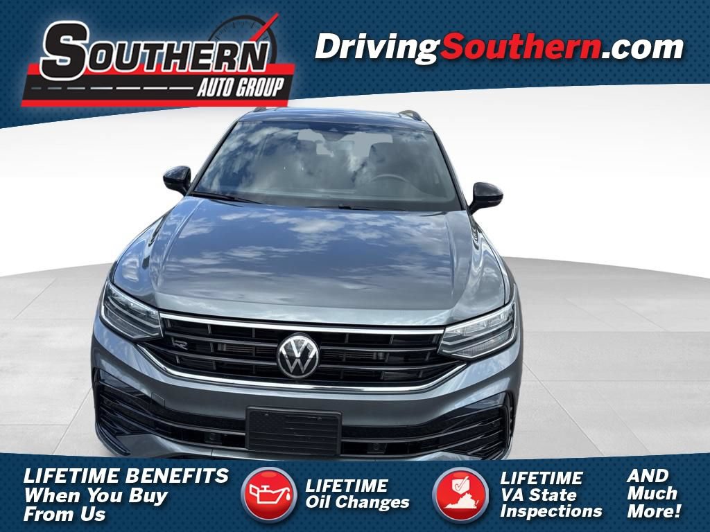 Used 2024 Volkswagen Tiguan SE R-Line